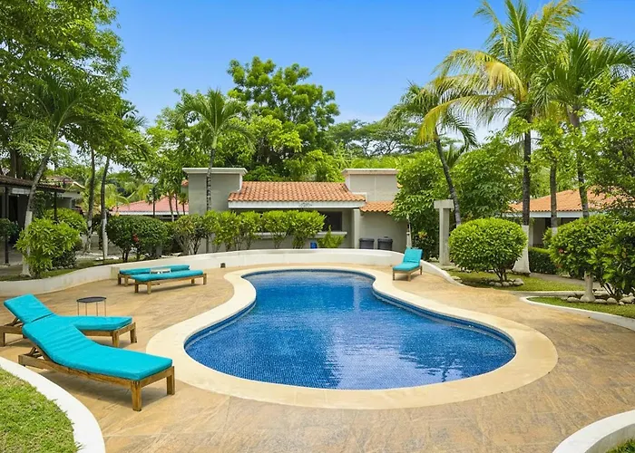 3-unit Bundle: Club Voca Pool Access, Near Beach! *