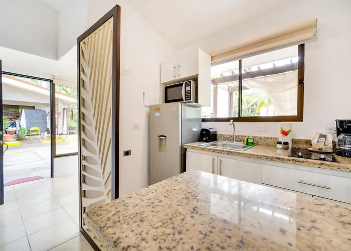 3-unit Bundle: Club Voca Pool Access, Near Beach! Hébergement de vacances Coco