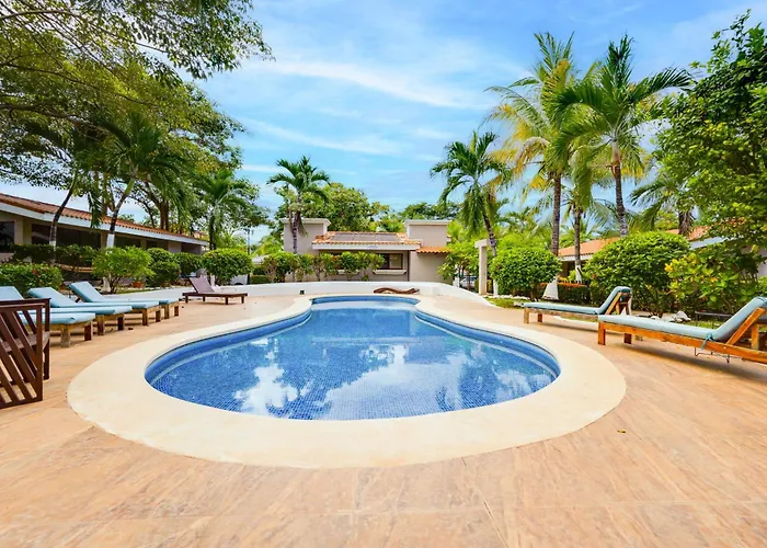 3-unit Bundle: Club Voca Pool Access, Near Beach! Hébergement de vacances