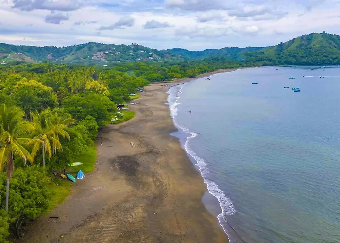Hébergement de vacances 3-unit Bundle: Club Voca Pool Access, Near Beach! Coco