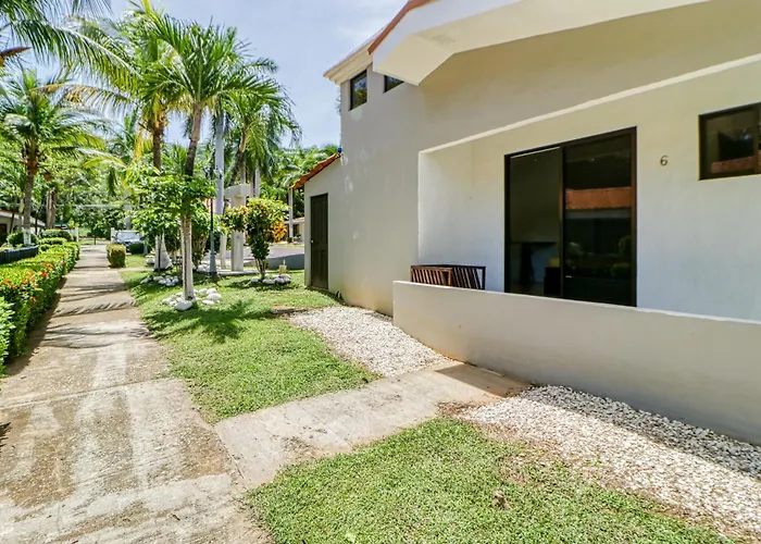 3-unit Bundle: Club Voca Pool Access, Near Beach! * Coco