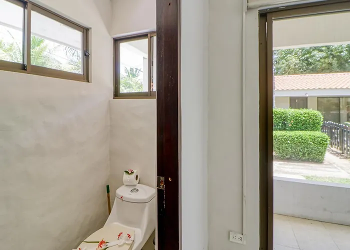 3-unit Bundle: Club Voca Pool Access, Near Beach!