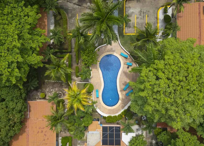 3-unit Bundle: Club Voca Pool Access, Near Beach!
